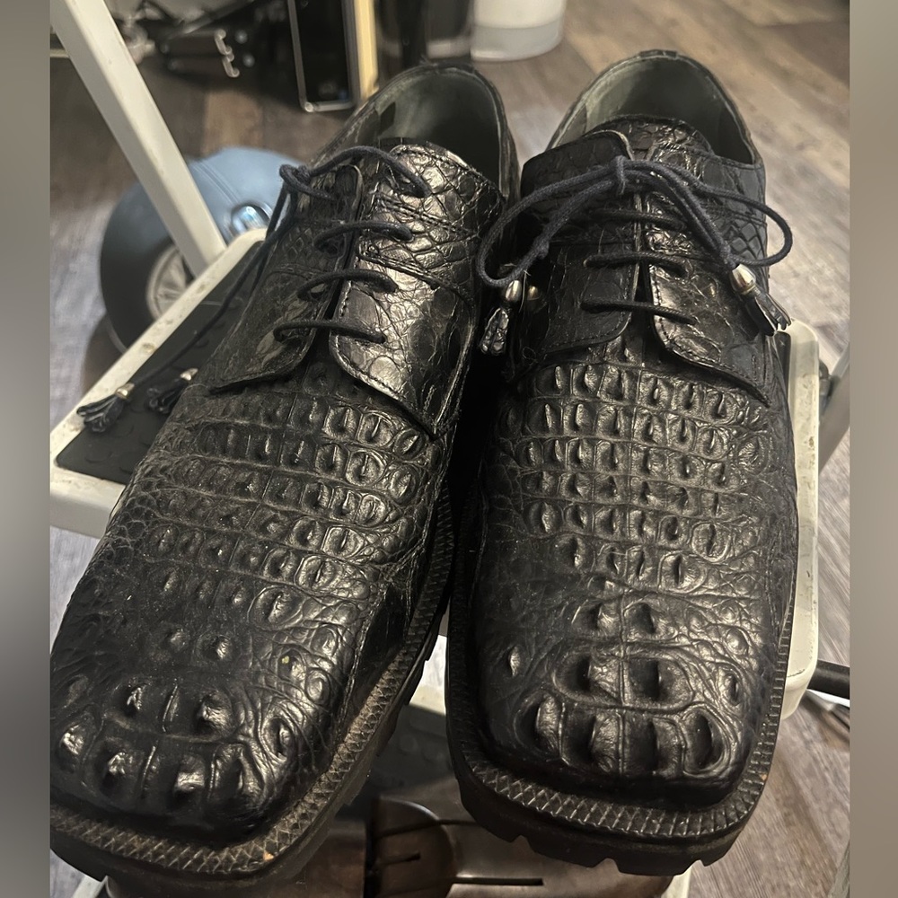 Slick Exotica Men’s black shoes size 11